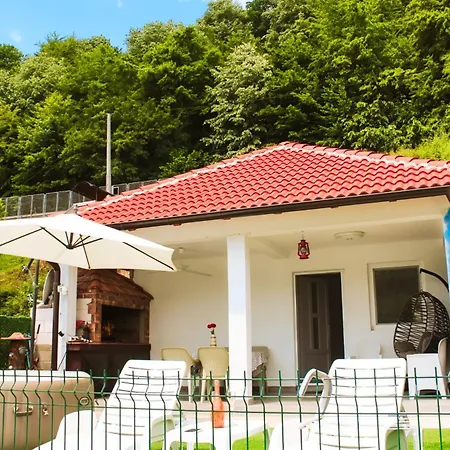 Kuca Za Odmor Drina Prázdninový dům *